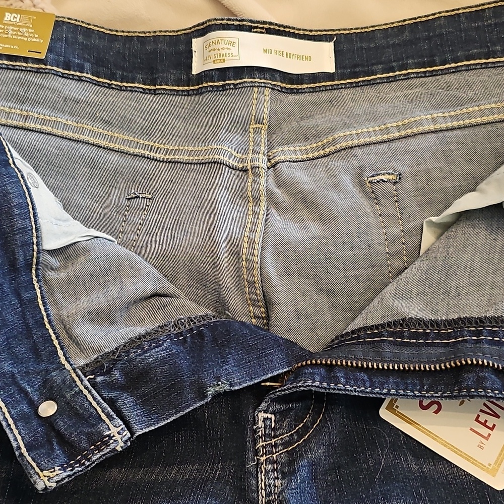 New Signature Levi Strauss Mid Rise Slim Boyfriend 24/W37 Simply Stretch - Picture 11 of 11
